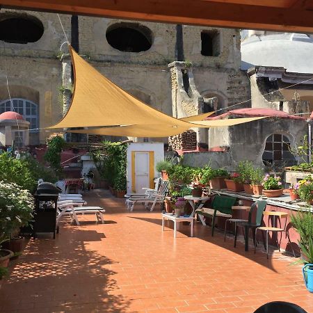 B&B La Terrazza Napoli エクステリア 写真