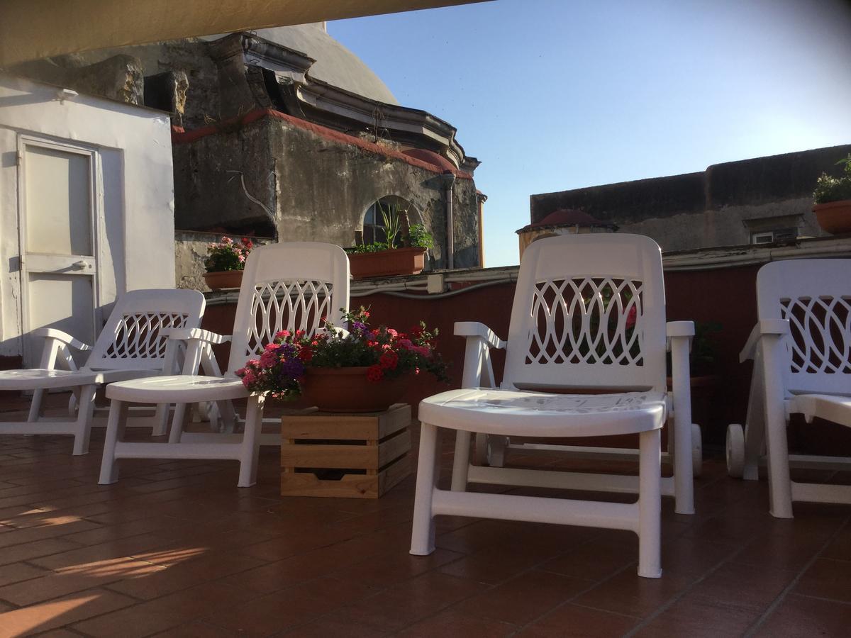 B&B La Terrazza Napoli エクステリア 写真