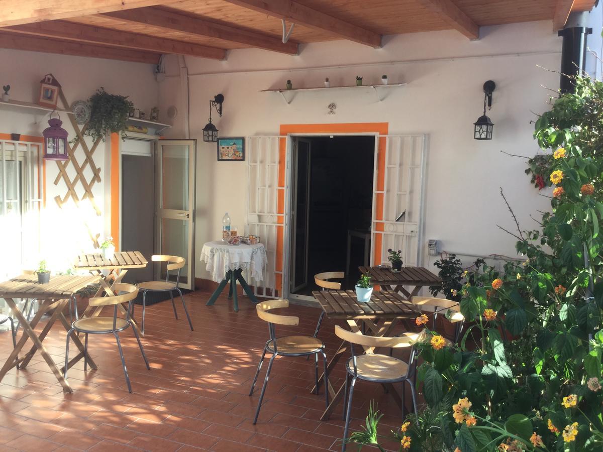 B&B La Terrazza Napoli エクステリア 写真